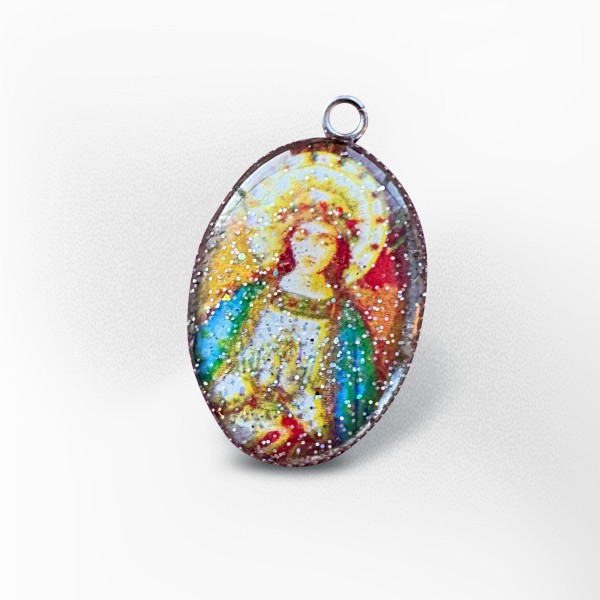 Medalik z Madonną